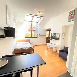 Black Eagle Apartment Prague