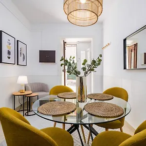 New! Unique 1 Bedroom Apartment- Santa Catarina 42 Apartment Lisbon